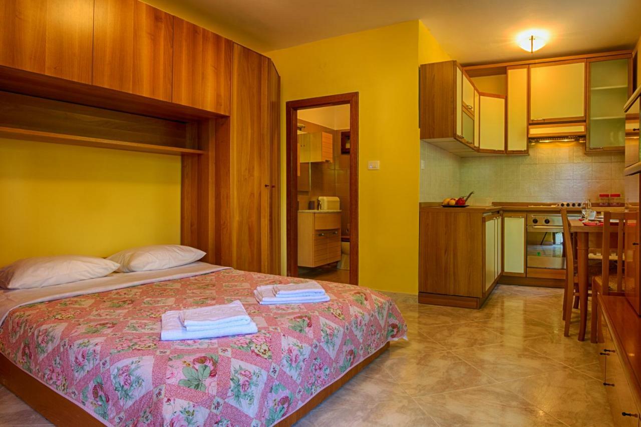 Apartments Medena Matulji Exterior photo